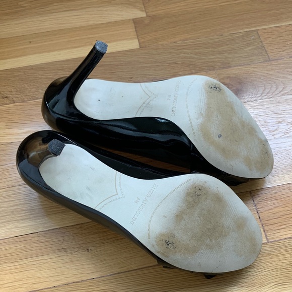 Patent leather black ruffle heel - Picture 5 of 6